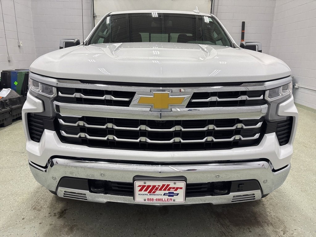2026 Chevrolet Silverado 1500 LTZ Crew Cab Short Box 4WD