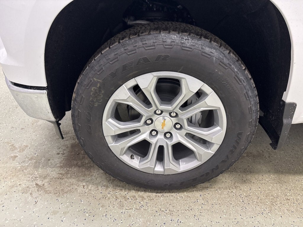 2026 Chevrolet Silverado 1500 LTZ Crew Cab Short Box 4WD