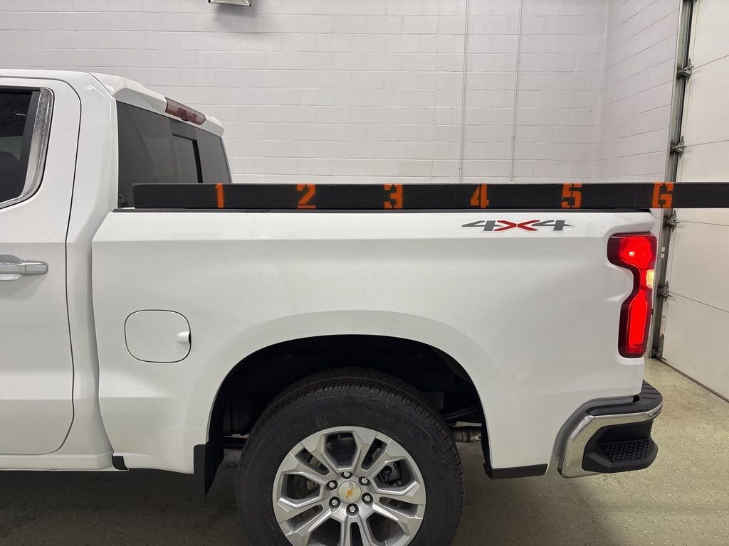 2026 Chevrolet Silverado 1500 LTZ Crew Cab Short Box 4WD