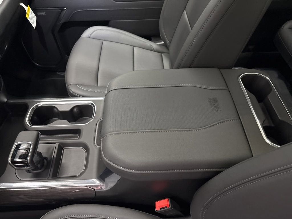 2026 Chevrolet Silverado 1500 LTZ Crew Cab Short Box 4WD