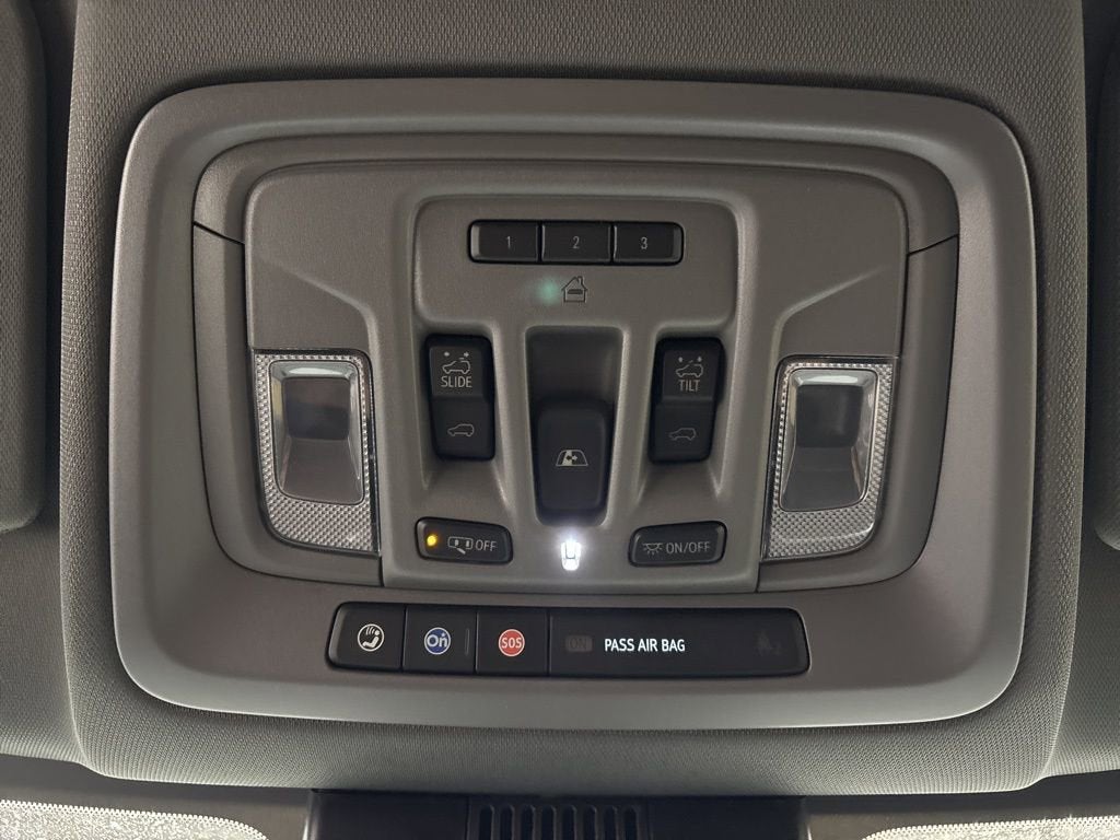 2026 Chevrolet Silverado 1500 LTZ Crew Cab Short Box 4WD