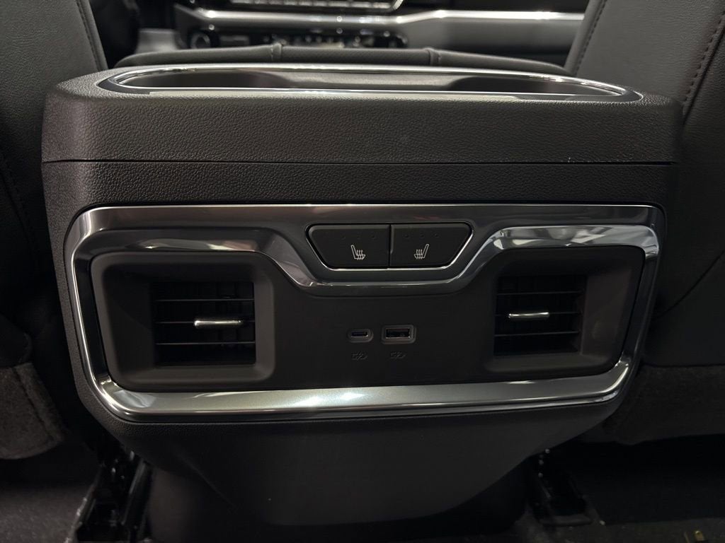 2026 Chevrolet Silverado 1500 LTZ Crew Cab Short Box 4WD
