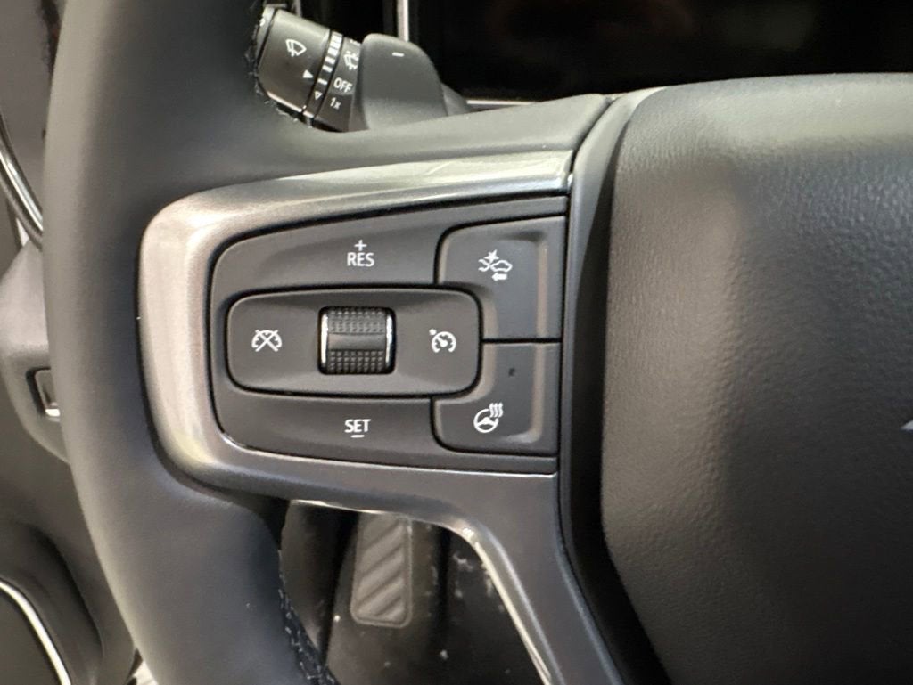 2026 Chevrolet Silverado 1500 LTZ Crew Cab Short Box 4WD