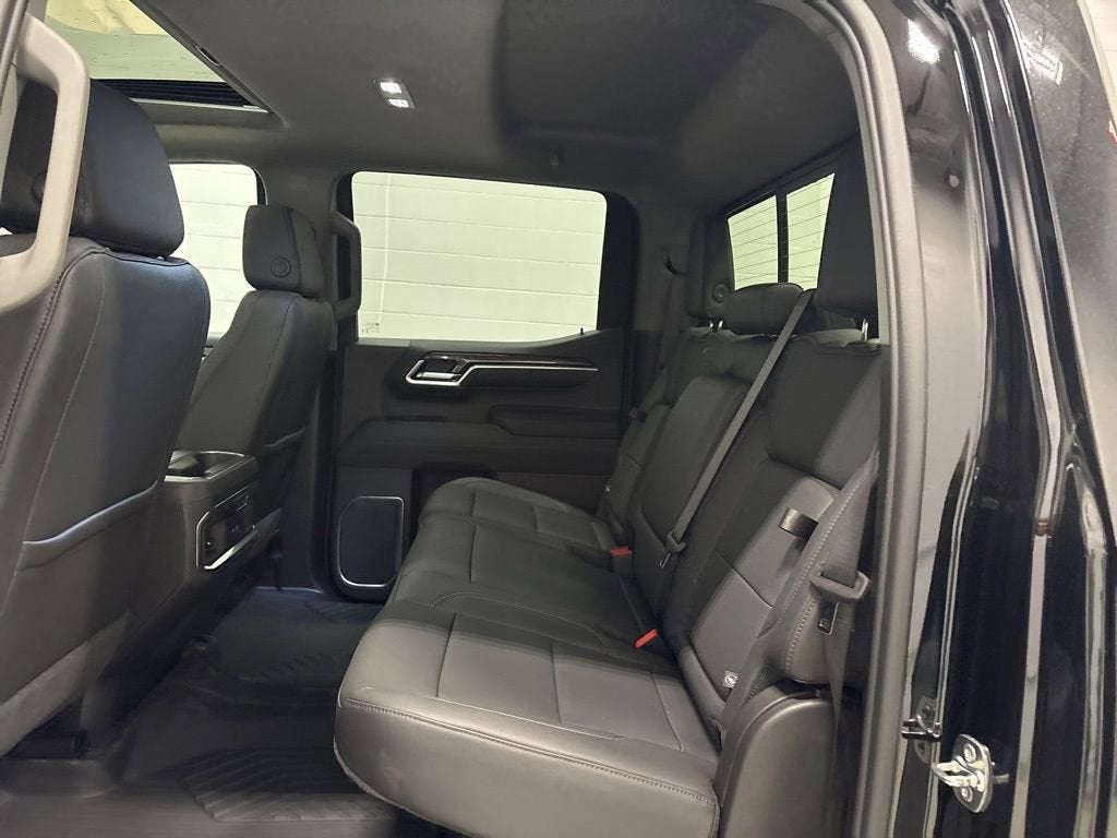 2026 Chevrolet Silverado 1500 LTZ Crew Cab Standard Box 4WD