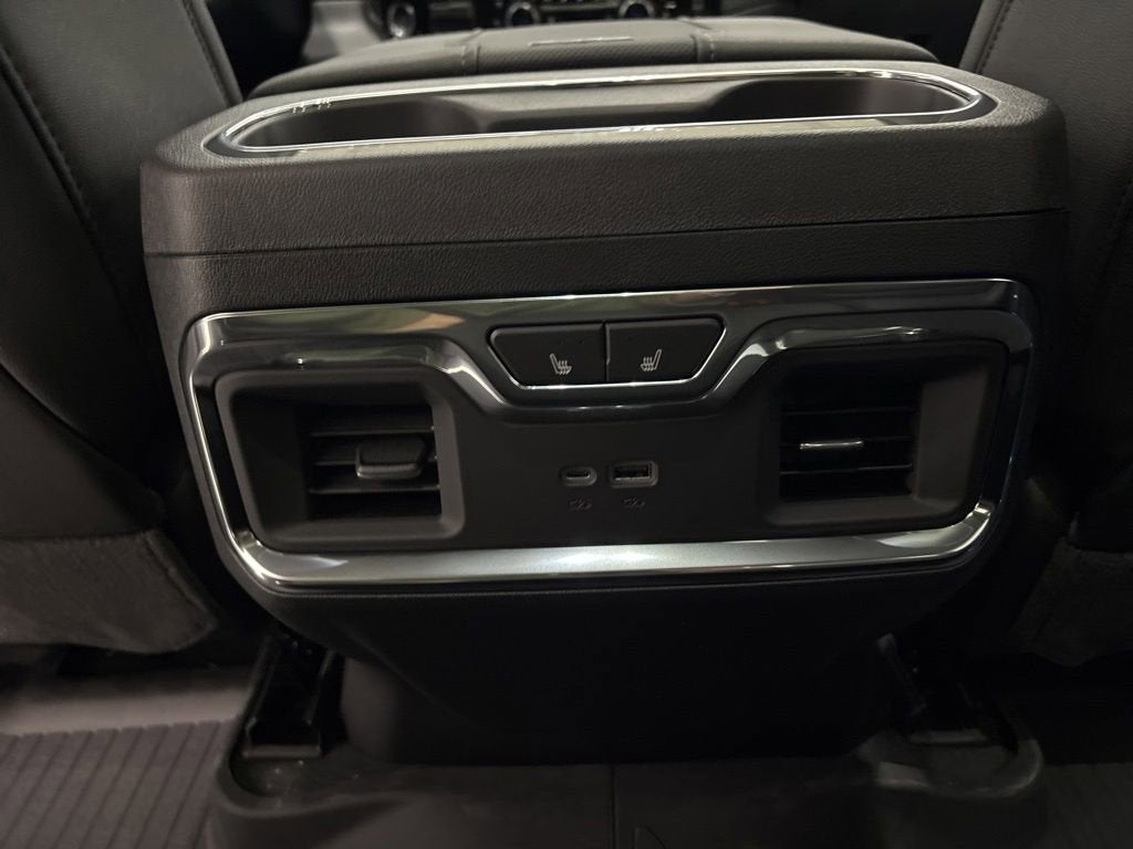 2026 Chevrolet Silverado 1500 LTZ Crew Cab Standard Box 4WD