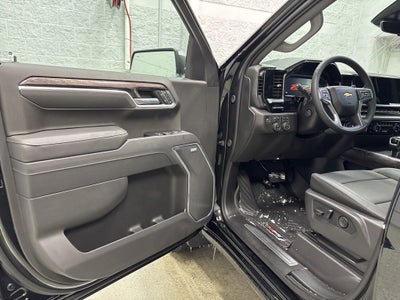 2026 Chevrolet Silverado 1500 LTZ Crew Cab Standard Box 4WD