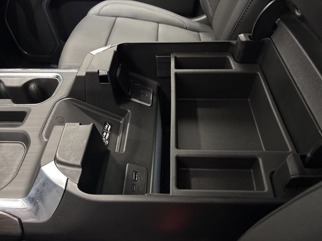 2026 Chevrolet Silverado 1500 LTZ Crew Cab Standard Box 4WD