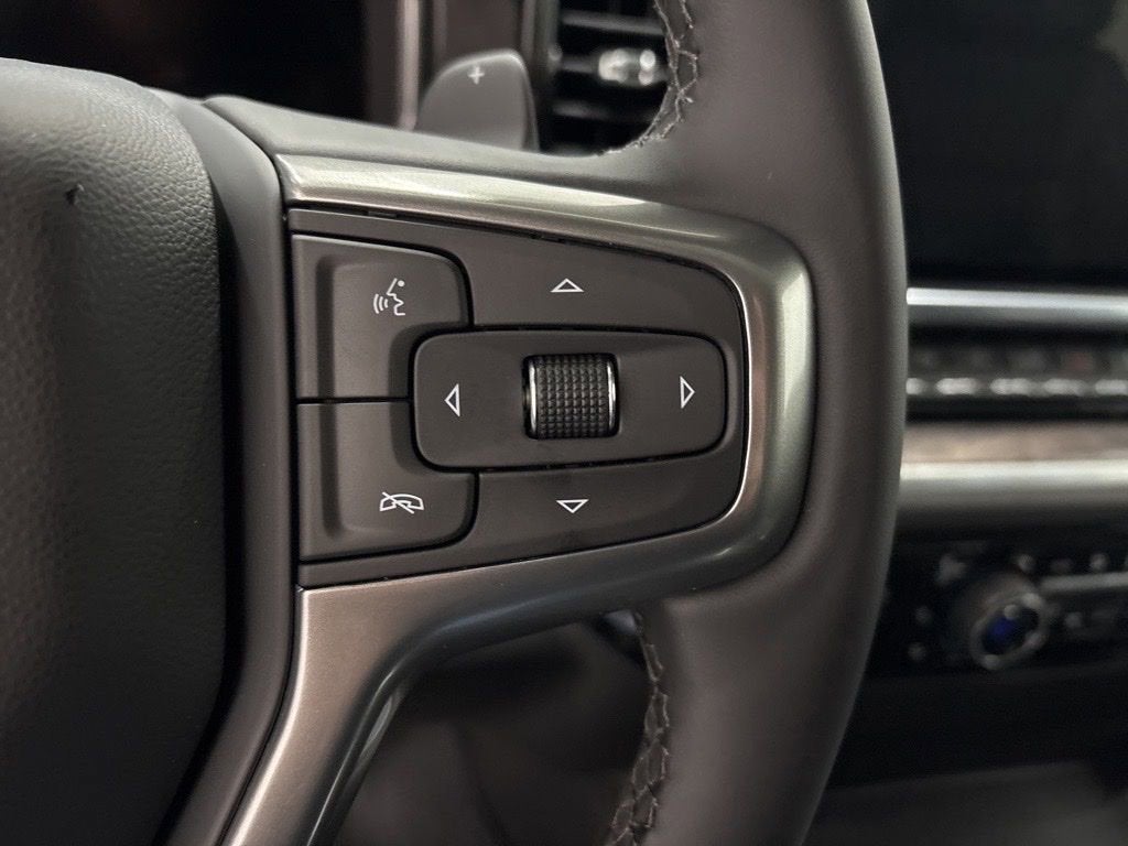 2026 Chevrolet Silverado 1500 LTZ Crew Cab Standard Box 4WD