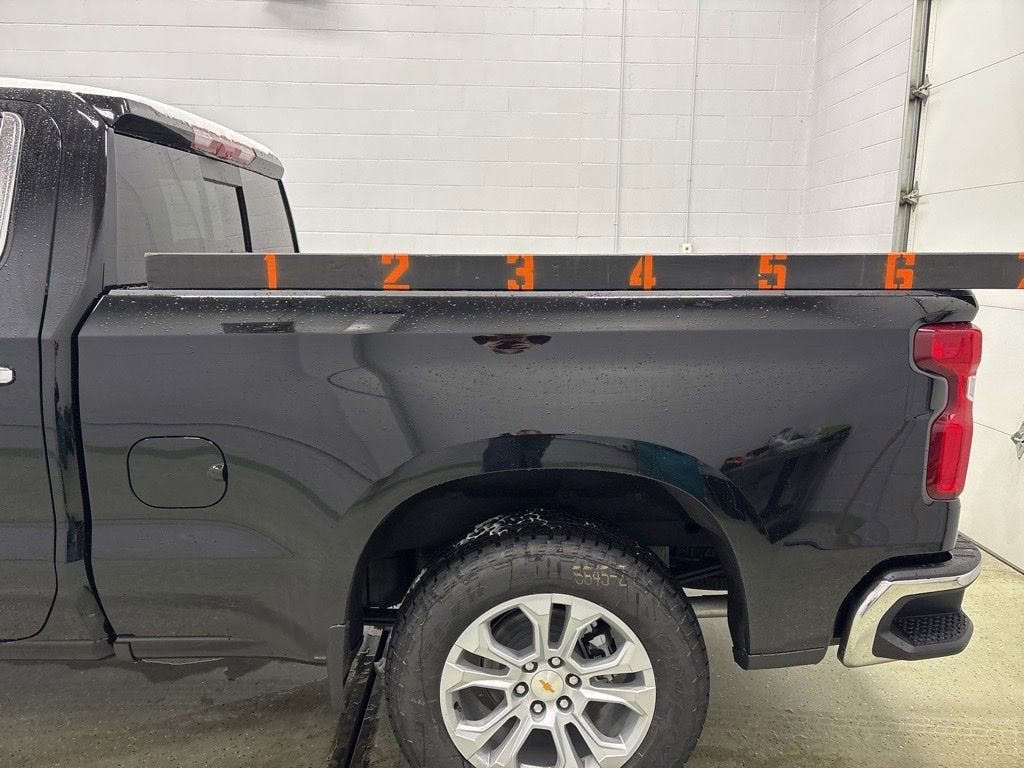 2026 Chevrolet Silverado 1500 LTZ Crew Cab Standard Box 4WD