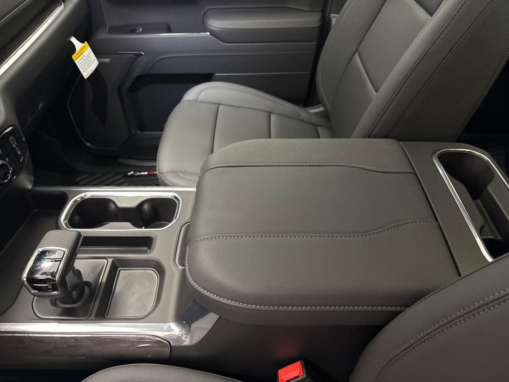 2026 Chevrolet Silverado 1500 LTZ Crew Cab Short Box 4WD