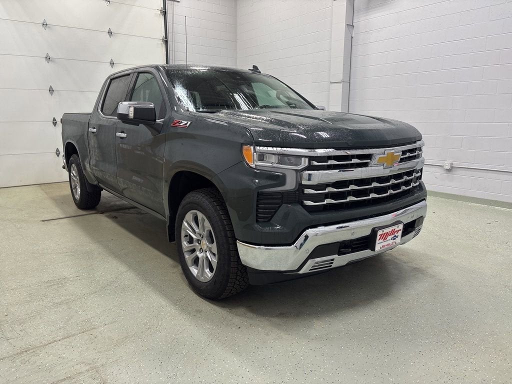 2026 Chevrolet Silverado 1500 LTZ Crew Cab Short Box 4WD
