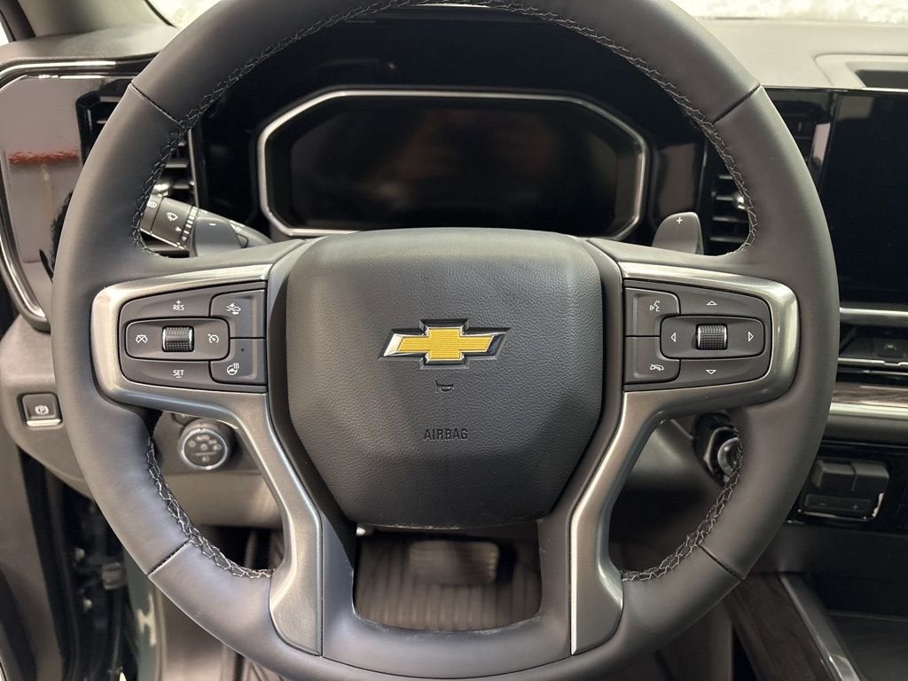 2026 Chevrolet Silverado 1500 LTZ Crew Cab Short Box 4WD