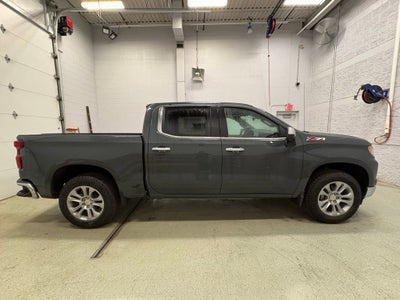 2026 Chevrolet Silverado 1500 LTZ Crew Cab Short Box 4WD