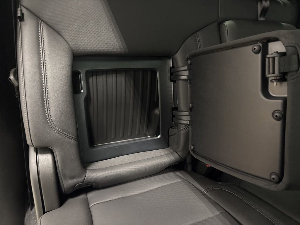 2026 Chevrolet Silverado 1500 LTZ Crew Cab Short Box 4WD