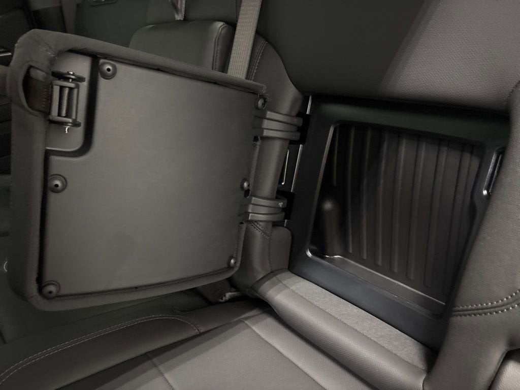 2026 Chevrolet Silverado 1500 LTZ Crew Cab Short Box 4WD