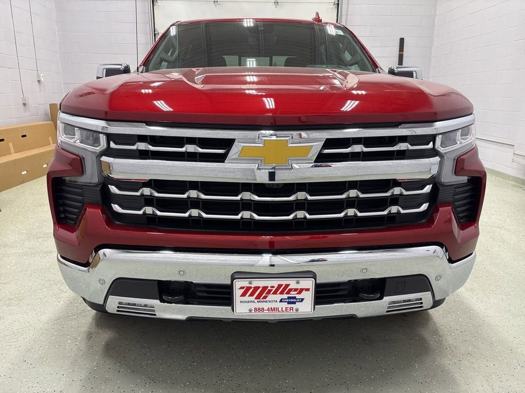 2026 Chevrolet Silverado 1500 LTZ Crew Cab Short Box 4WD