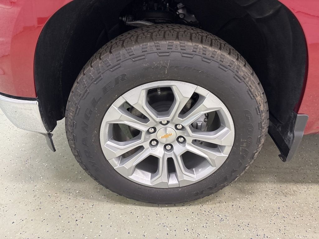 2026 Chevrolet Silverado 1500 LTZ Crew Cab Short Box 4WD