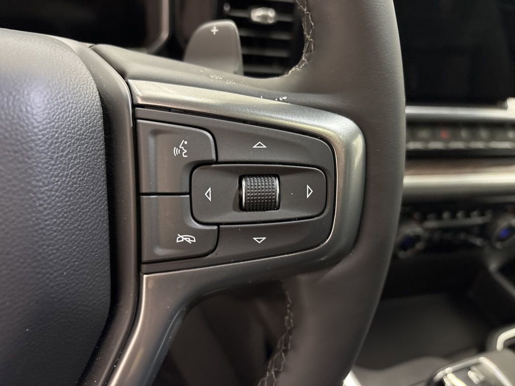 2026 Chevrolet Silverado 1500 LTZ Crew Cab Short Box 4WD