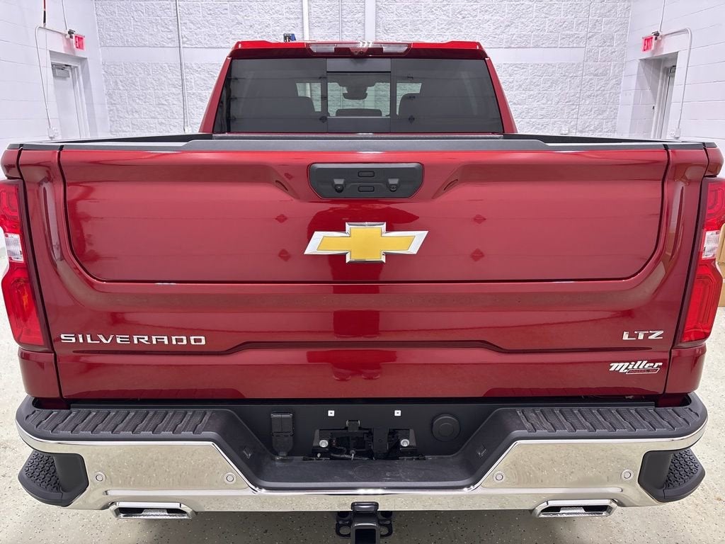 2026 Chevrolet Silverado 1500 LTZ Crew Cab Short Box 4WD