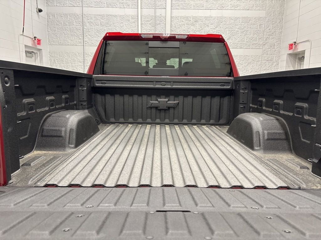 2026 Chevrolet Silverado 1500 LTZ Crew Cab Short Box 4WD