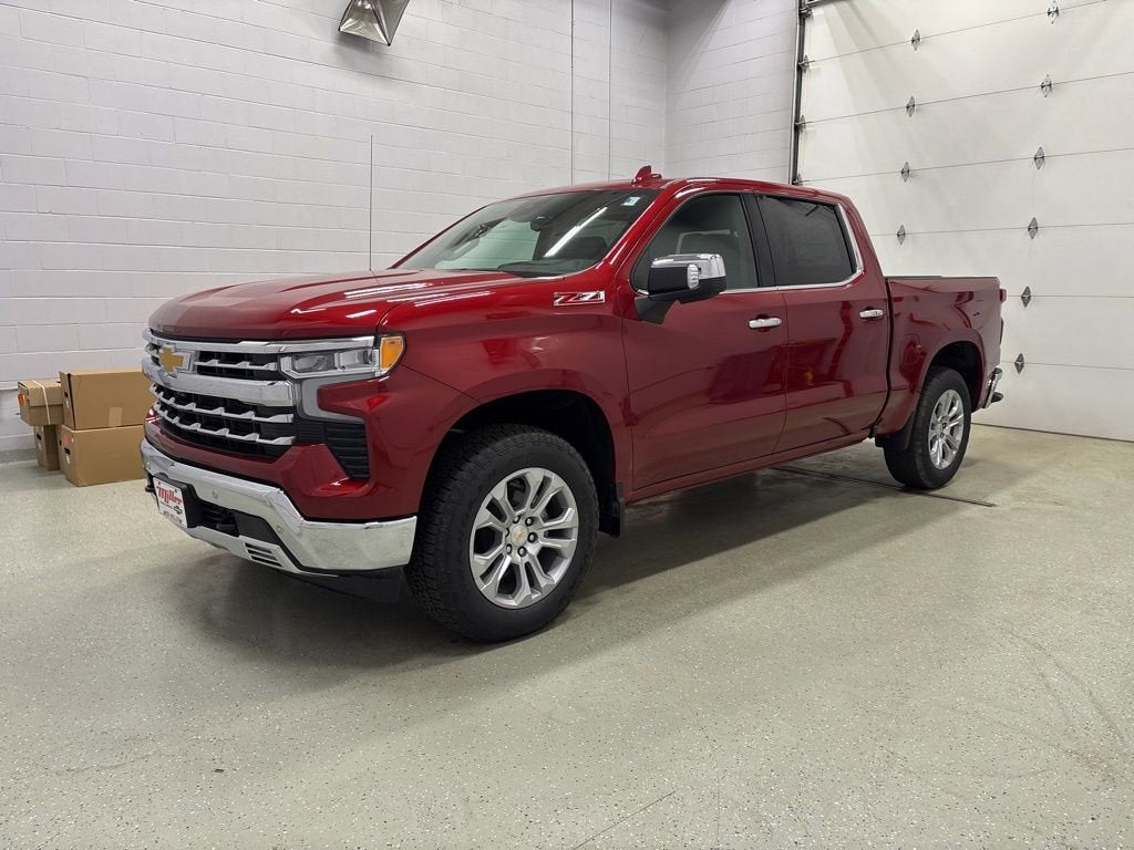 2026 Chevrolet Silverado 1500 LTZ Crew Cab Short Box 4WD