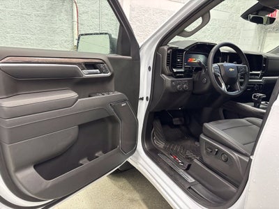 2026 Chevrolet Silverado 1500 LTZ Crew Cab Short Box 4WD