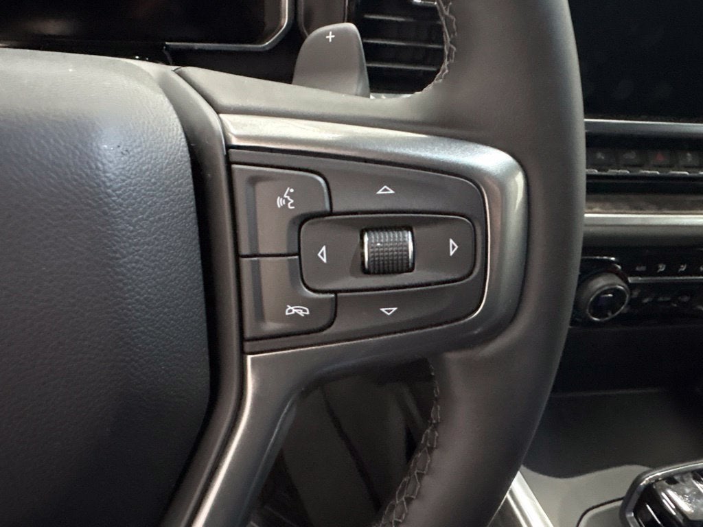 2026 Chevrolet Silverado 1500 LTZ Crew Cab Short Box 4WD