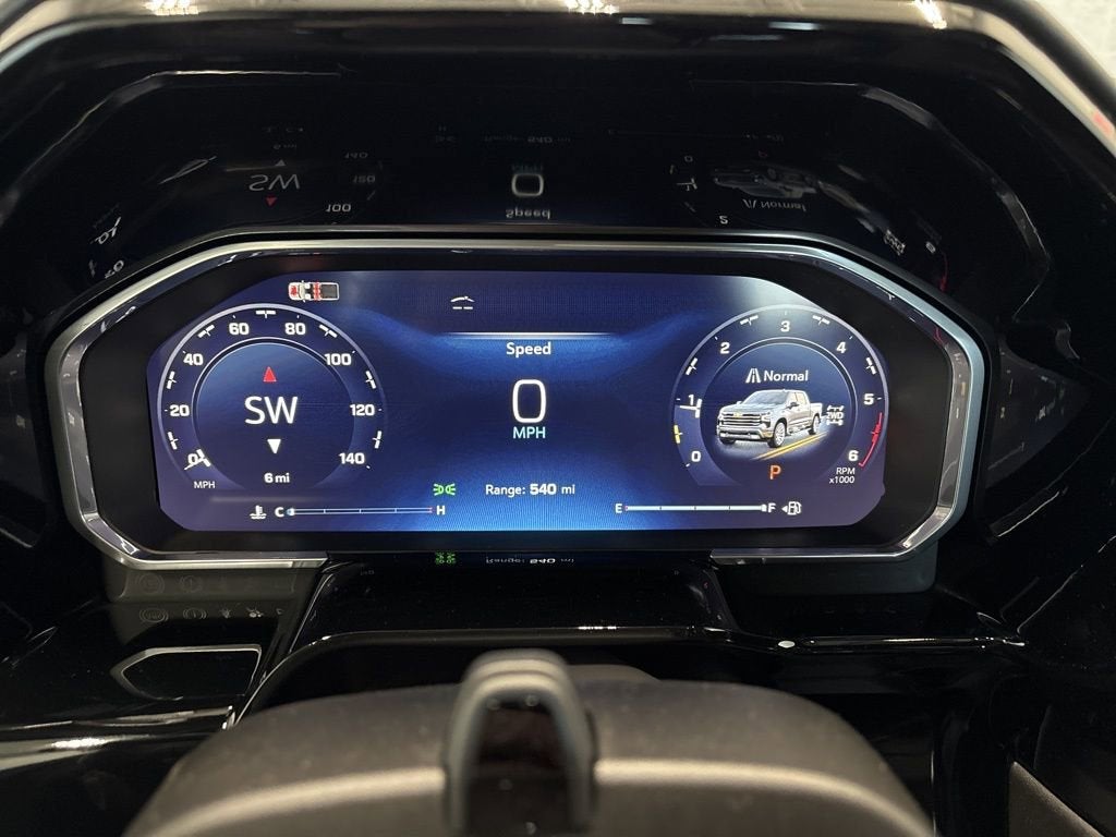 2026 Chevrolet Silverado 1500 High Country Crew Cab Short Box 4WD