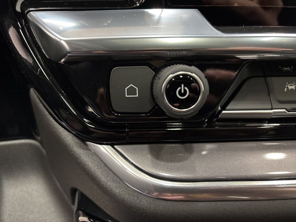 2026 Chevrolet Silverado 1500 High Country Crew Cab Short Box 4WD