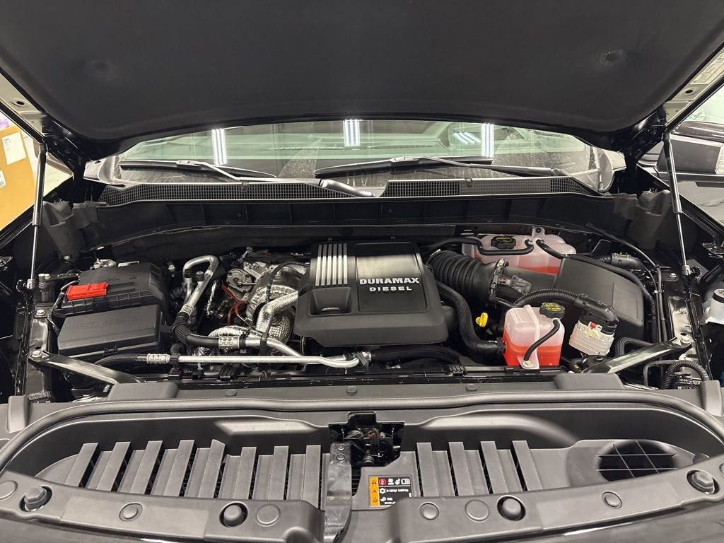 2026 Chevrolet Silverado 1500 High Country Crew Cab Short Box 4WD