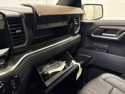 2026 Chevrolet Silverado 1500 High Country Crew Cab Short Box 4WD