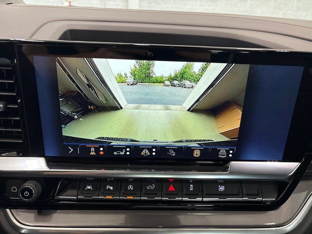 2026 Chevrolet Silverado 1500 High Country Crew Cab Short Box 4WD