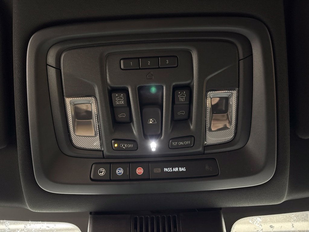 2026 Chevrolet Silverado 1500 High Country Crew Cab Short Box 4WD