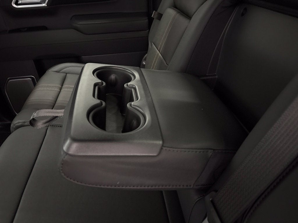 2026 Chevrolet Silverado 1500 High Country Crew Cab Short Box 4WD