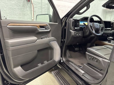 2026 Chevrolet Silverado 1500 High Country Crew Cab Short Box 4WD
