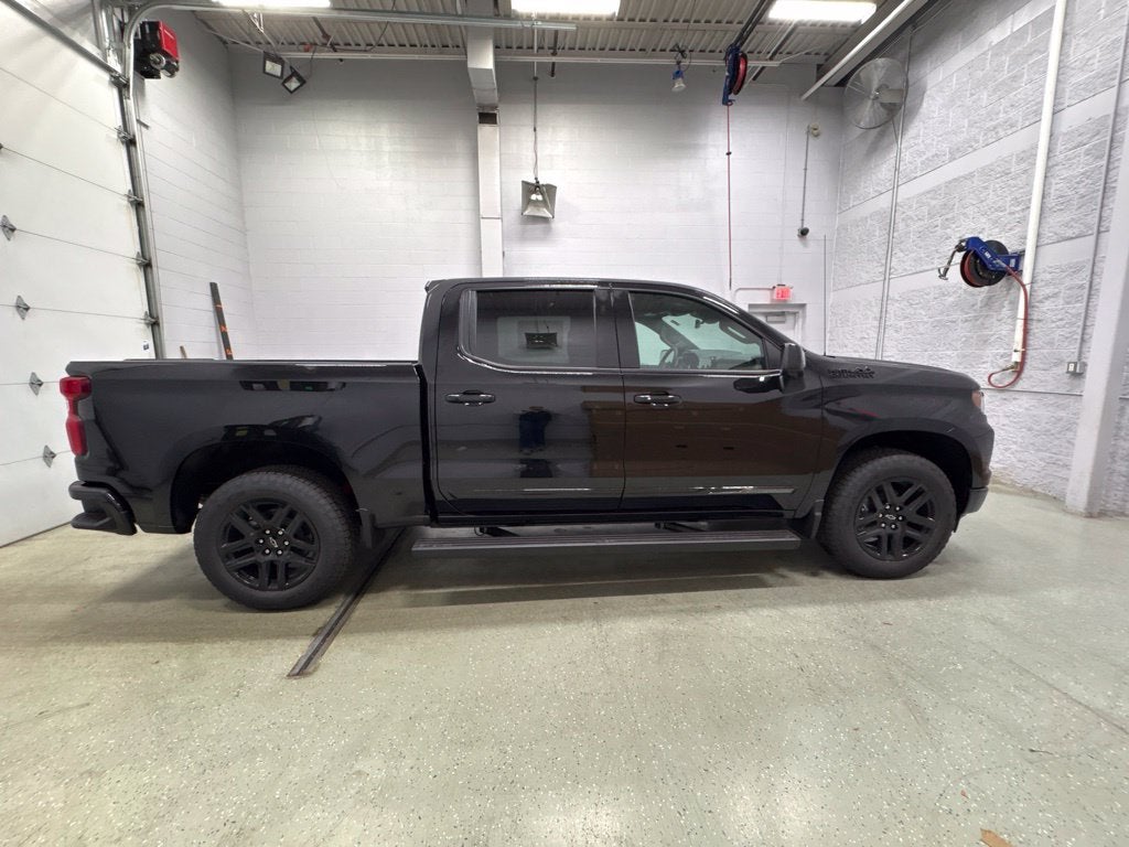 2026 Chevrolet Silverado 1500 High Country Crew Cab Short Box 4WD