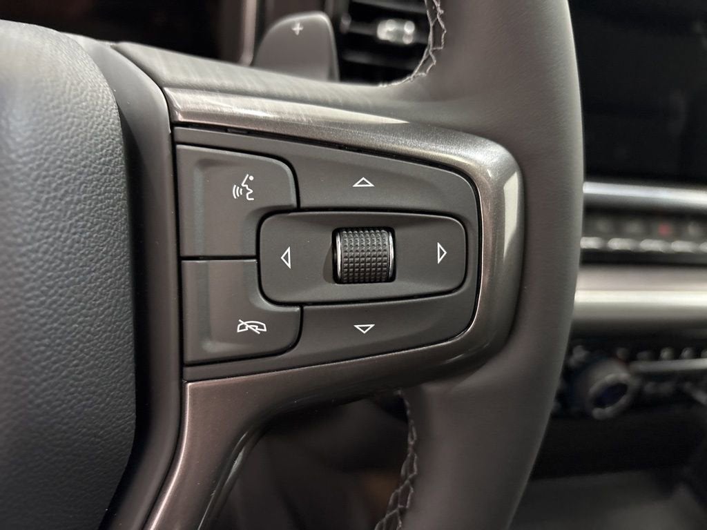 2026 Chevrolet Silverado 1500 High Country Crew Cab Short Box 4WD