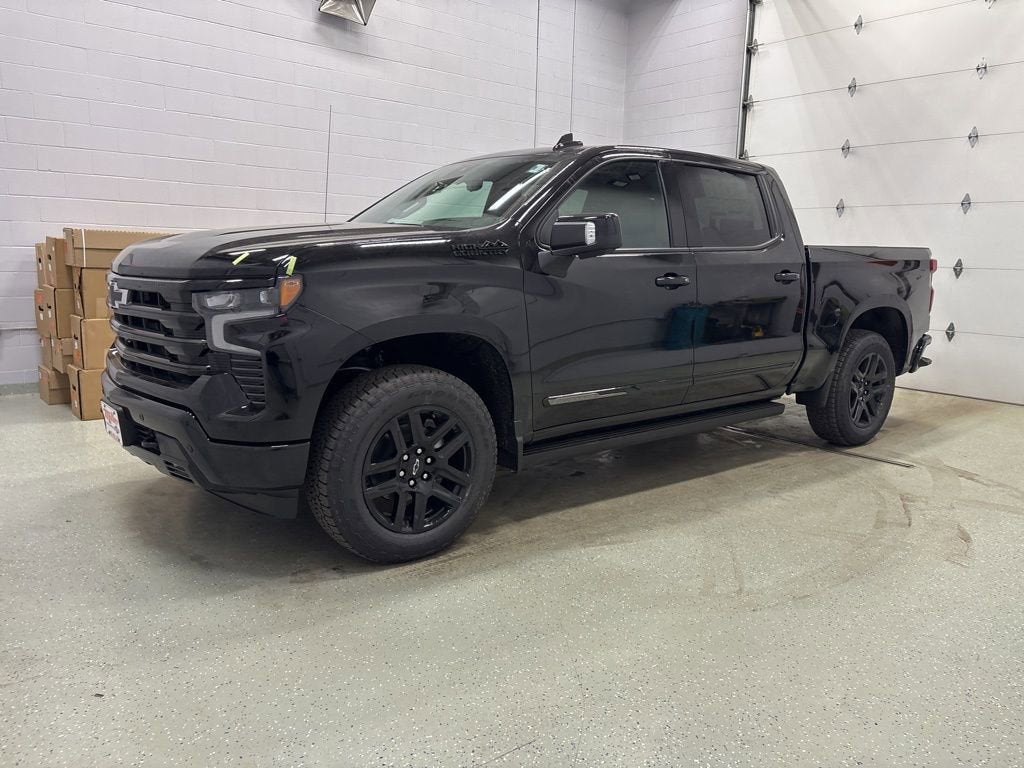 2026 Chevrolet Silverado 1500 High Country Crew Cab Short Box 4WD