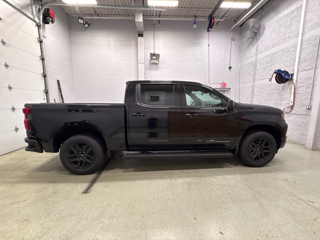 2026 Chevrolet Silverado 1500 High Country Crew Cab Short Box 4WD