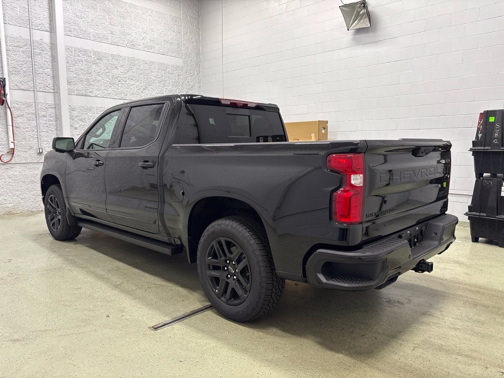 2026 Chevrolet Silverado 1500 High Country Crew Cab Short Box 4WD