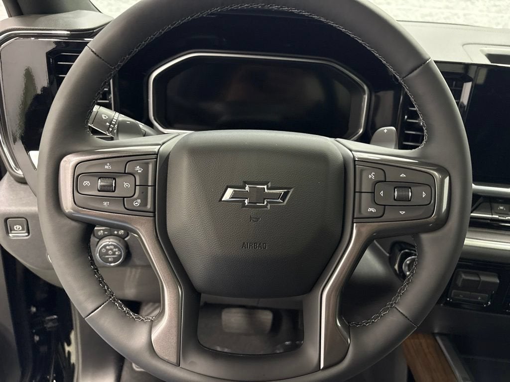 2026 Chevrolet Silverado 1500 High Country Crew Cab Short Box 4WD