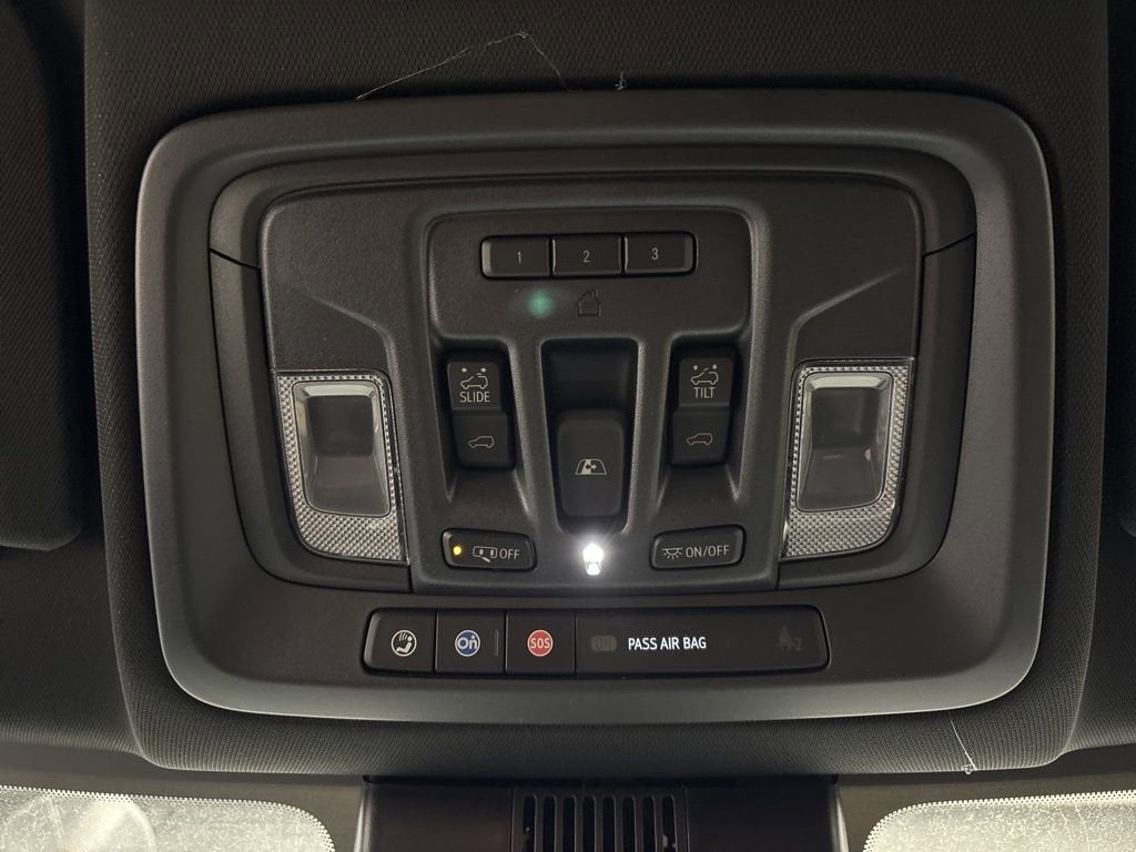 2026 Chevrolet Silverado 1500 High Country Crew Cab Short Box 4WD