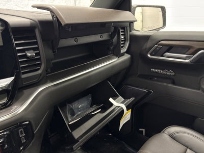 2026 Chevrolet Silverado 1500 High Country Crew Cab Short Box 4WD