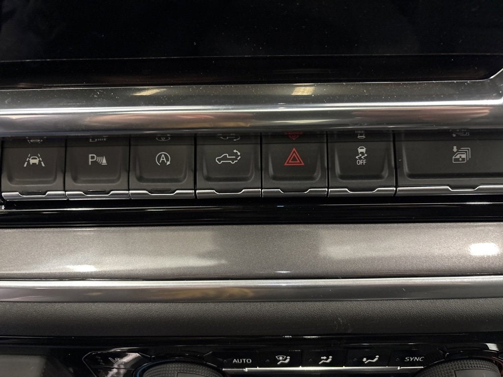 2026 Chevrolet Silverado 1500 High Country Crew Cab Short Box 4WD