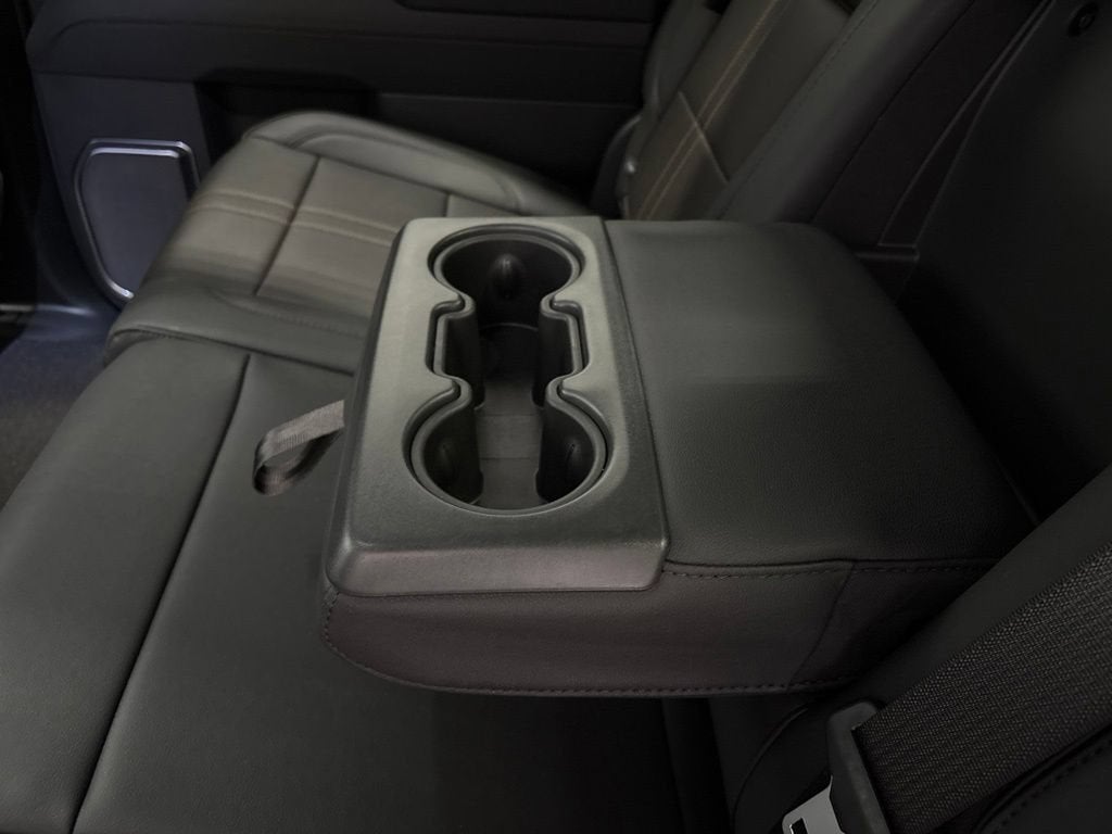 2026 Chevrolet Silverado 1500 High Country Crew Cab Short Box 4WD