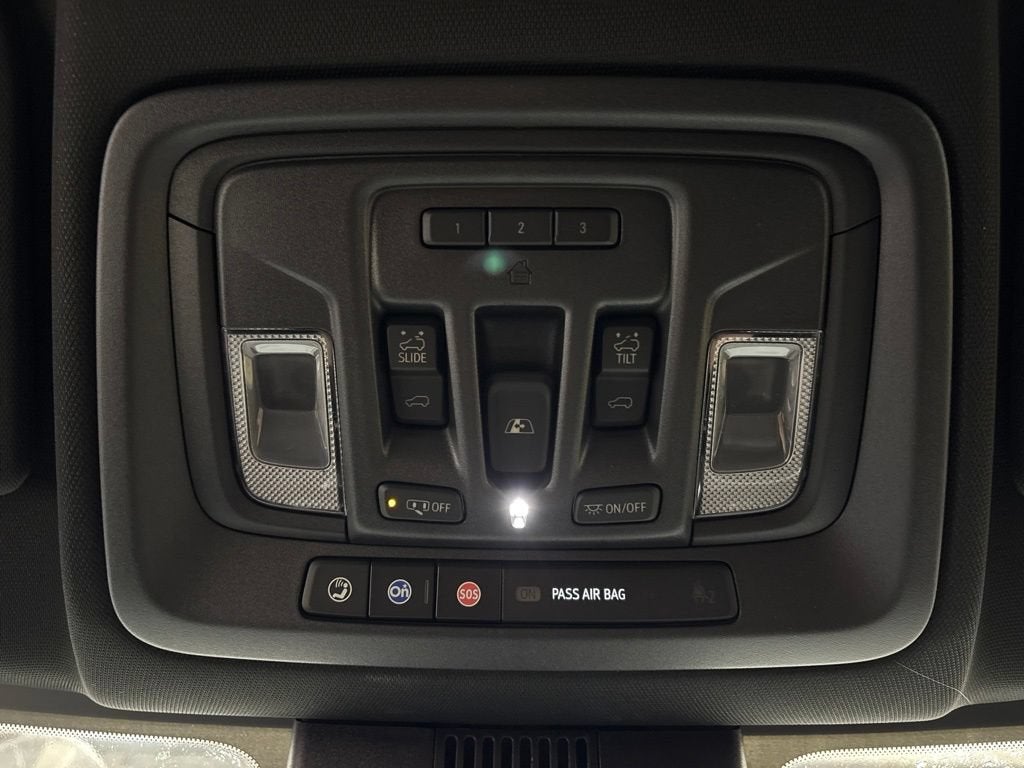 2026 Chevrolet Silverado 1500 High Country Crew Cab Short Box 4WD
