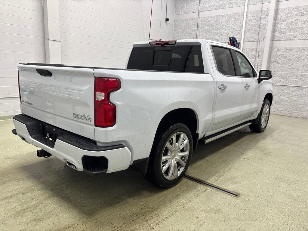2026 Chevrolet Silverado 1500 High Country Crew Cab Short Box 4WD
