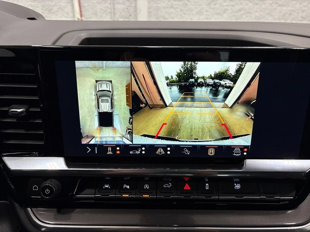 2026 Chevrolet Silverado 1500 High Country Crew Cab Short Box 4WD