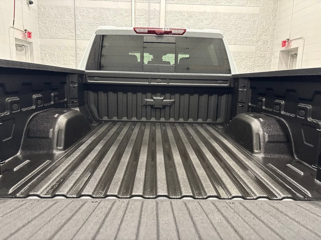 2026 Chevrolet Silverado 1500 High Country Crew Cab Short Box 4WD