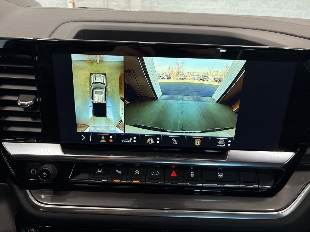 2026 Chevrolet Silverado 1500 High Country Crew Cab Short Box 4WD